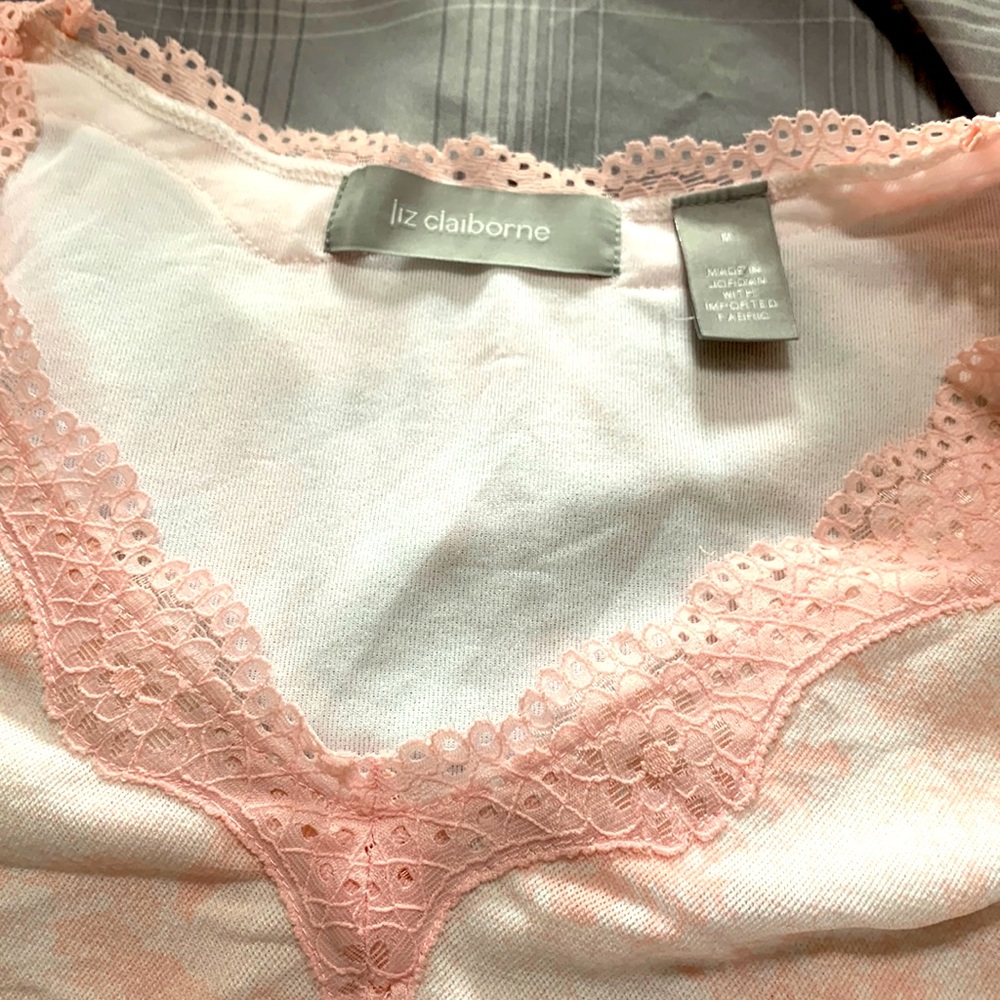 Liz Claiborne medium lady stop preowned never used